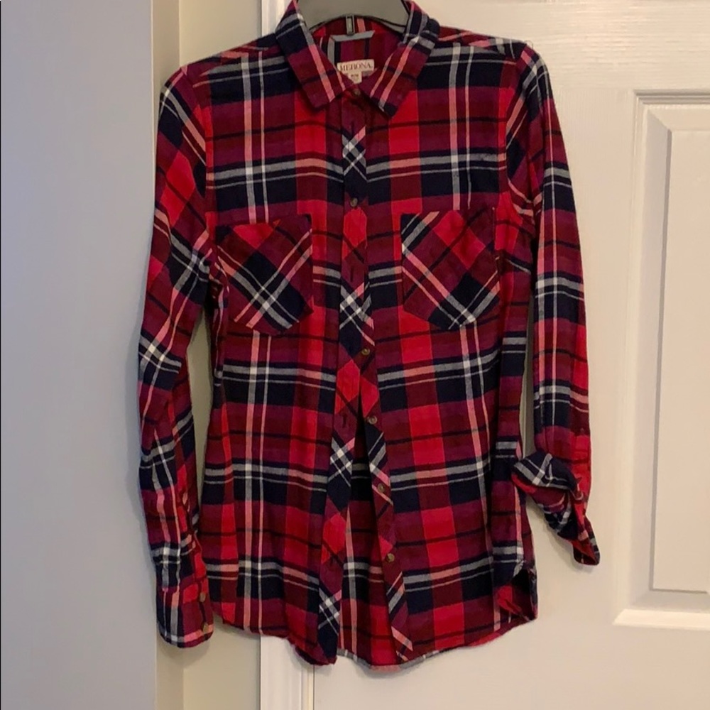 🤩🤩Sale🤩🤩Merona Button Down Women’s Plaid shirt